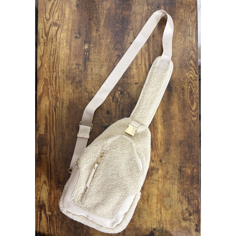 Madden Girl Ivory Sherpa Sling Crossbody Bag Zip Gold Hardware Adjustable Strap